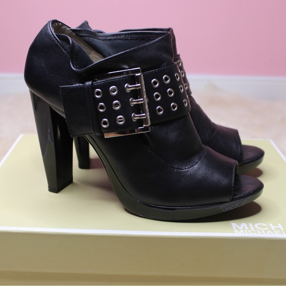 Ladies Michael Kors Black Leather St.Marks Peel Toe Heels Sz 8.5 - Picture 4 of 5